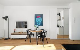 Very Berry - Zwierzyniecka 30 - check in 24h, parking, lift